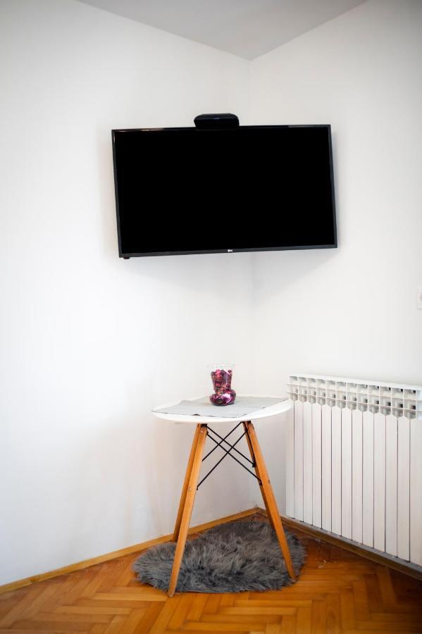 Apartment Biggy Rovigno Esterno foto
